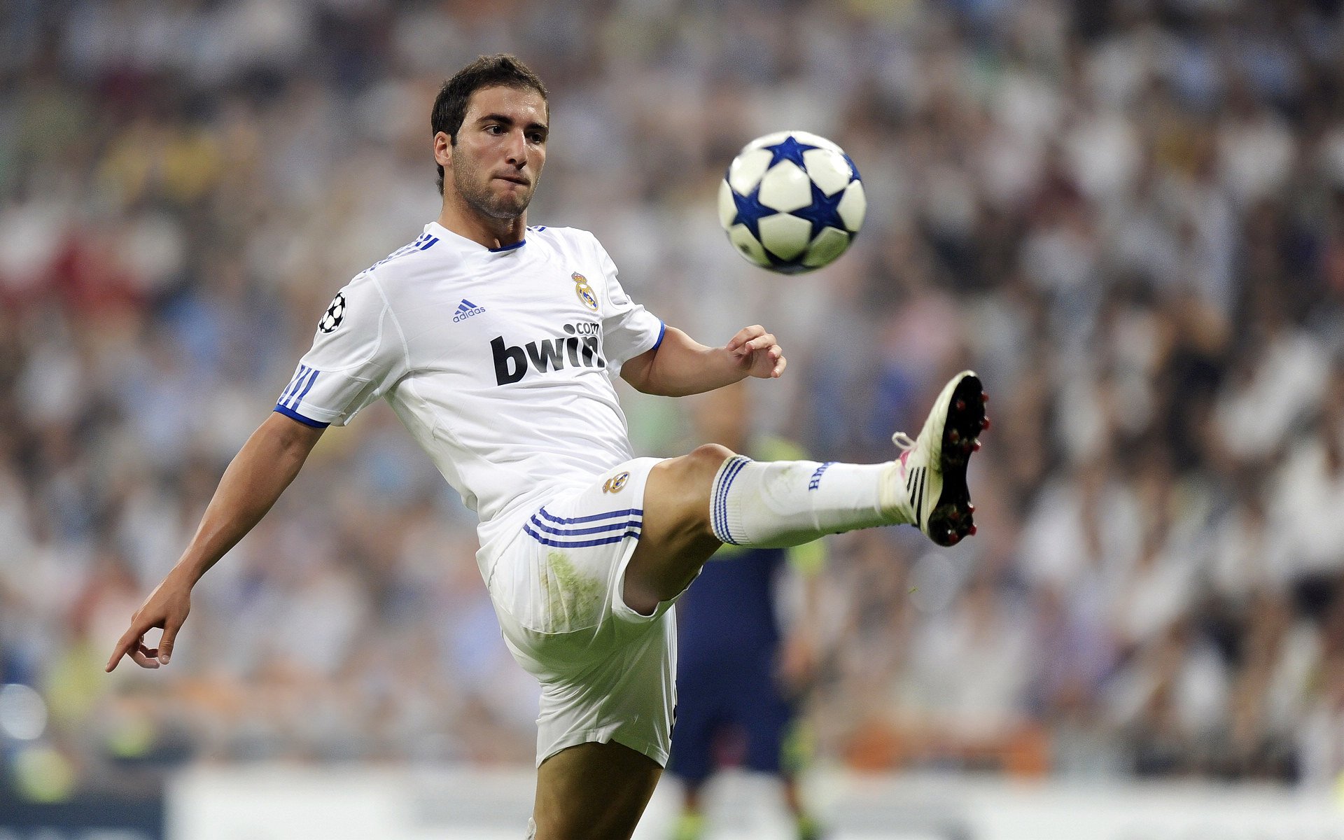 关键先生德罗赞，当开拓者遇上火箭，他从不手软