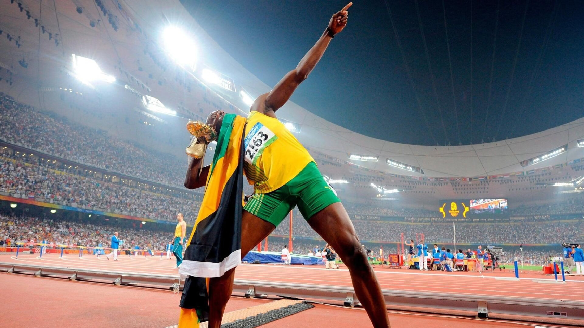 鏖战巴黎，郑思维点燃赛场，马来西亚队力撼法国巨人